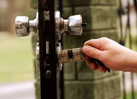 Golden Locksmith Services Markham, IL 708-316-1704 - 13-Re-Key-Locks