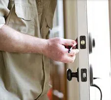 Golden Locksmith Services Markham, IL 708-316-1704 - 6-Lock-Change
